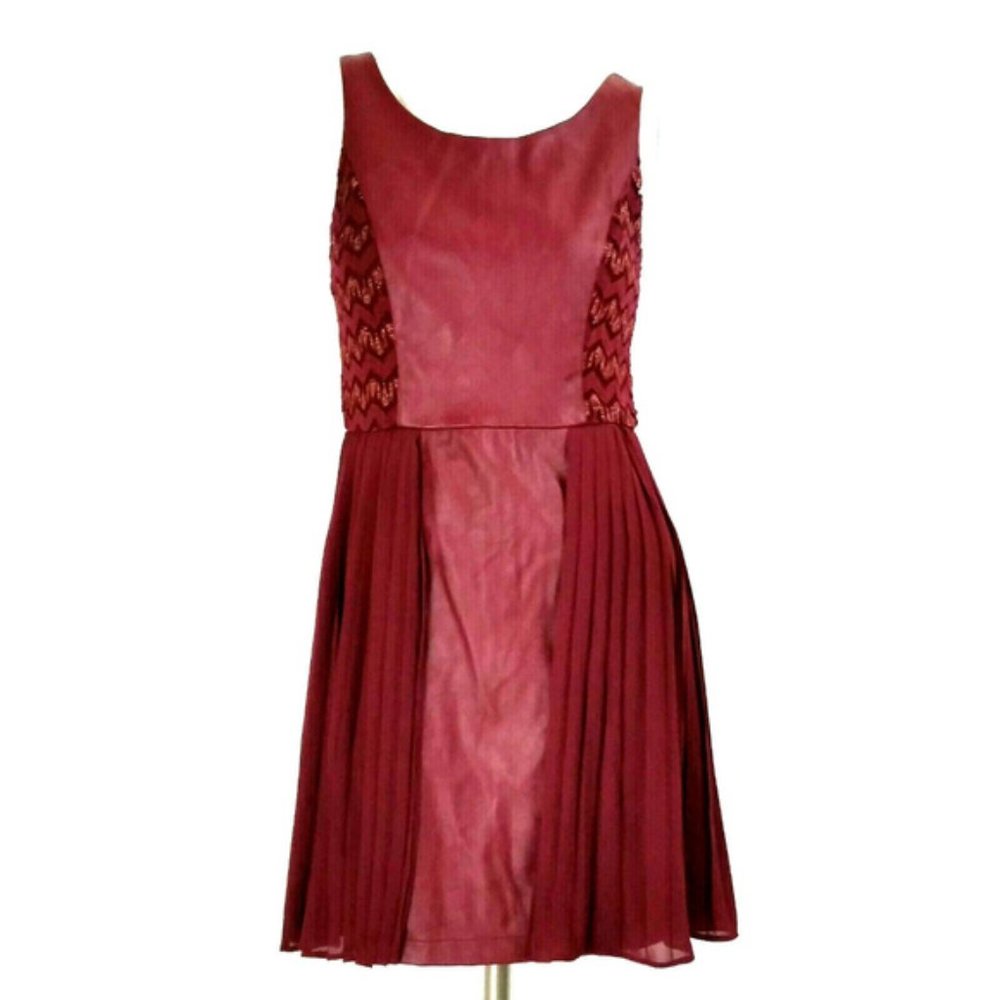 Marineblu Pleather Chiffon Lace Sleeveless Dress